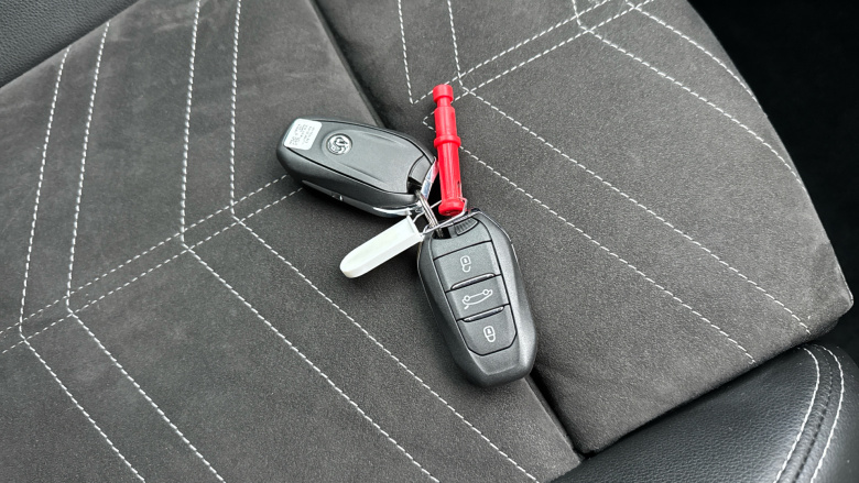 Vauxhall Grandland 1.2 Turbo Ultimate 5dr Petrol Hatchback